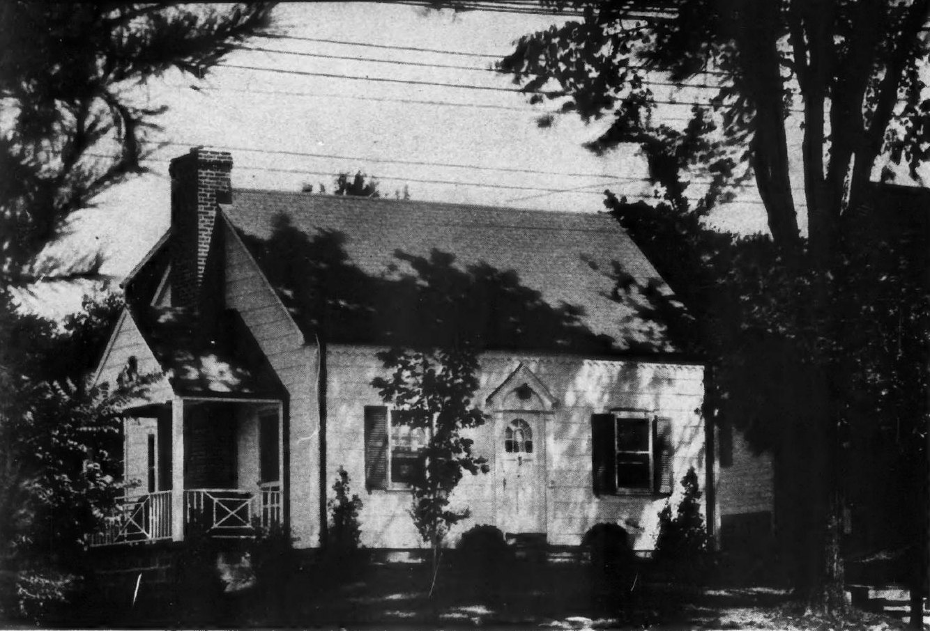 The Lee photograph